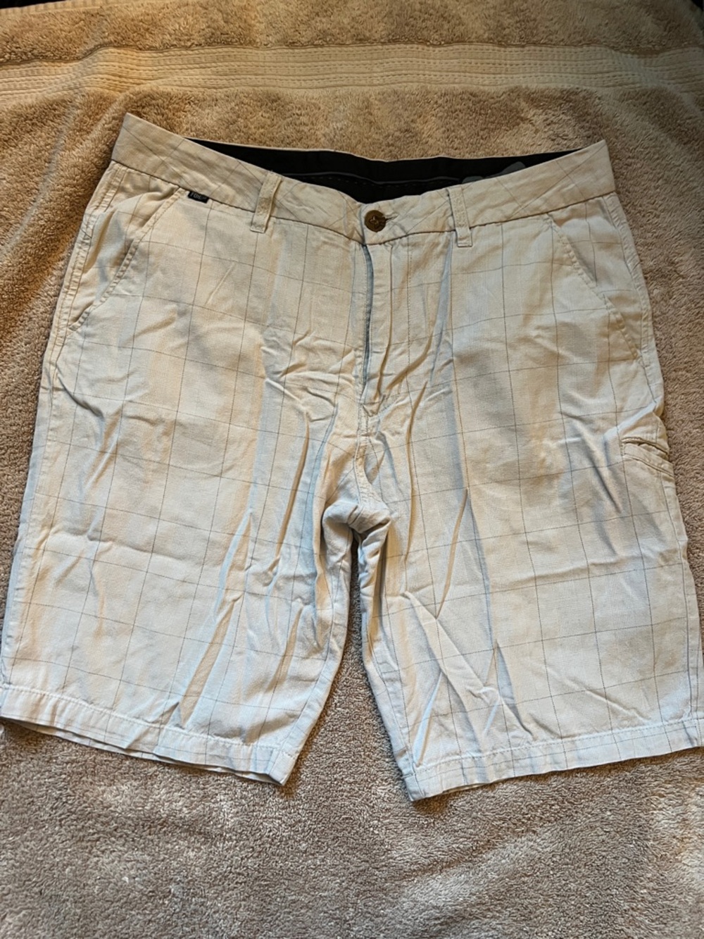 Vintage Fox Men's Lightweight Cream Plaid Shorts